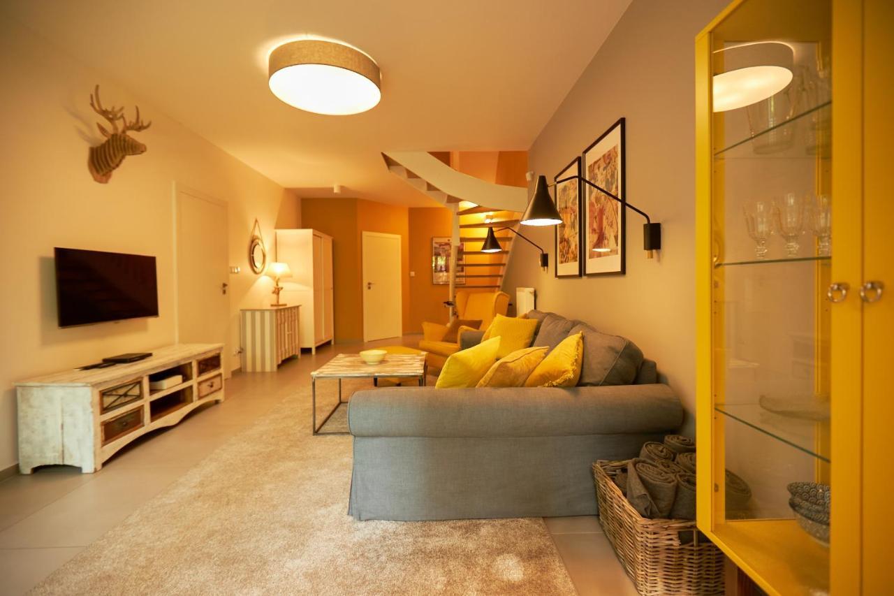 Willa Seayou Yellow House Rogowo  Zewnętrze zdjęcie